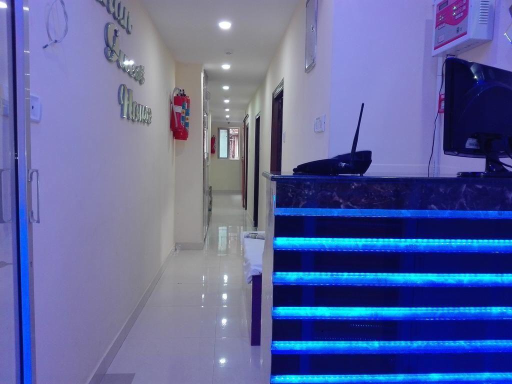 Oyo 66643 Khan Guest House Kolkata Exterior photo